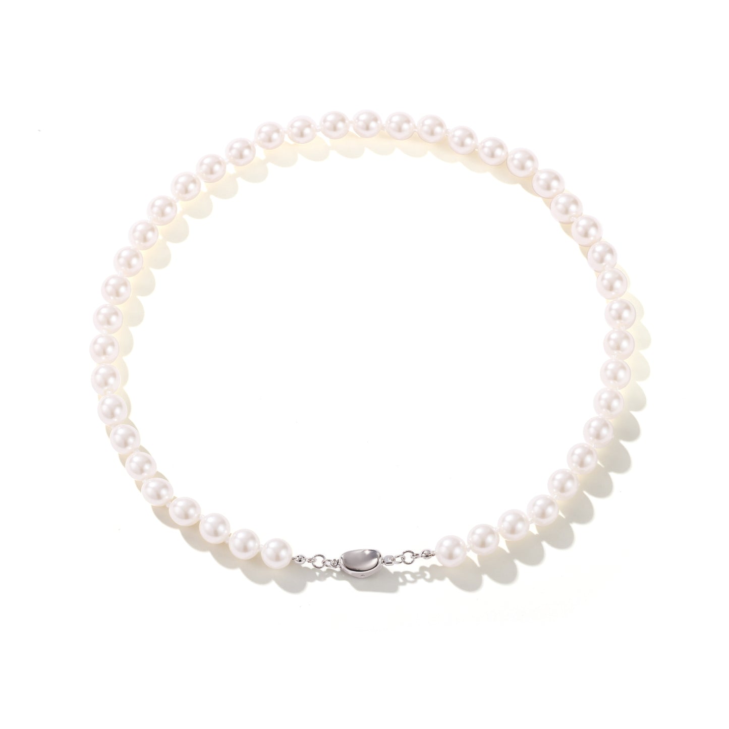 Classic Pearl Necklace