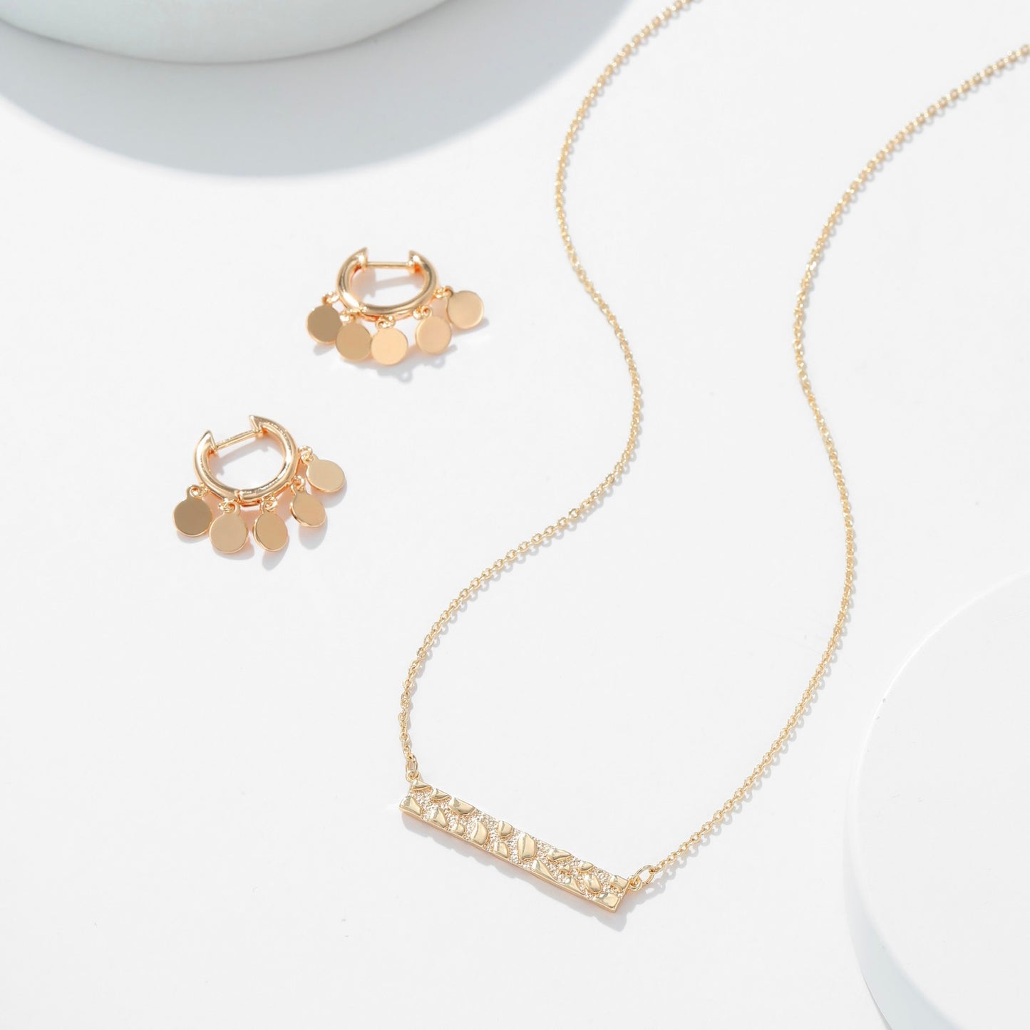 14K Disc Shaker Earring
