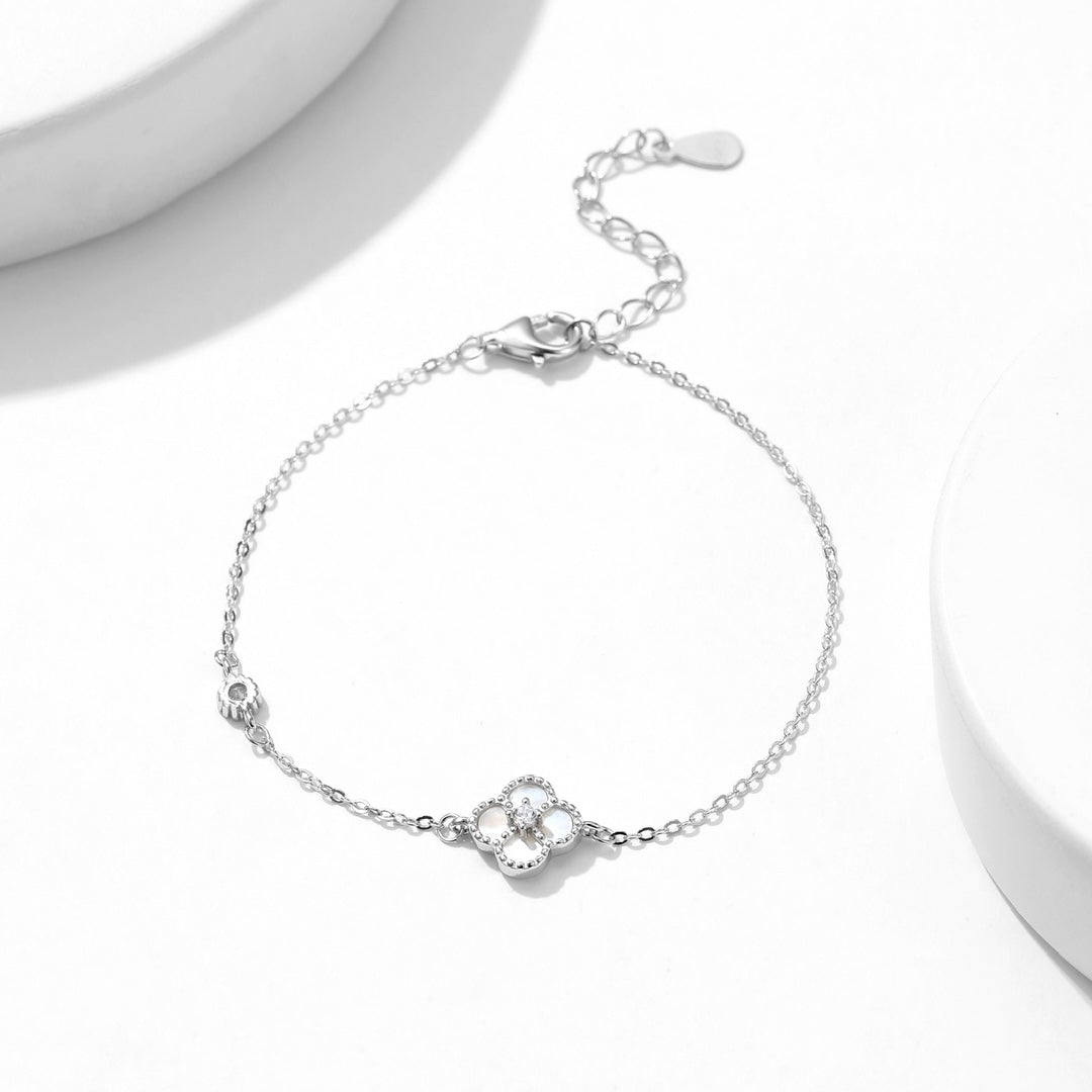 S925 Cream Clover Bracelet